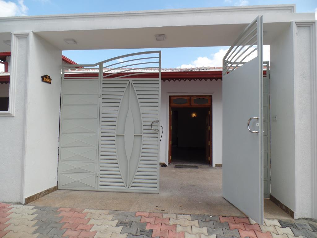 Kandyan Bluestar Villa Exterior photo