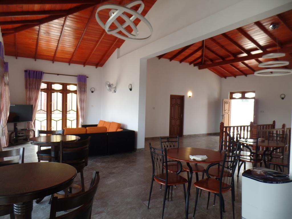 Kandyan Bluestar Villa Exterior photo
